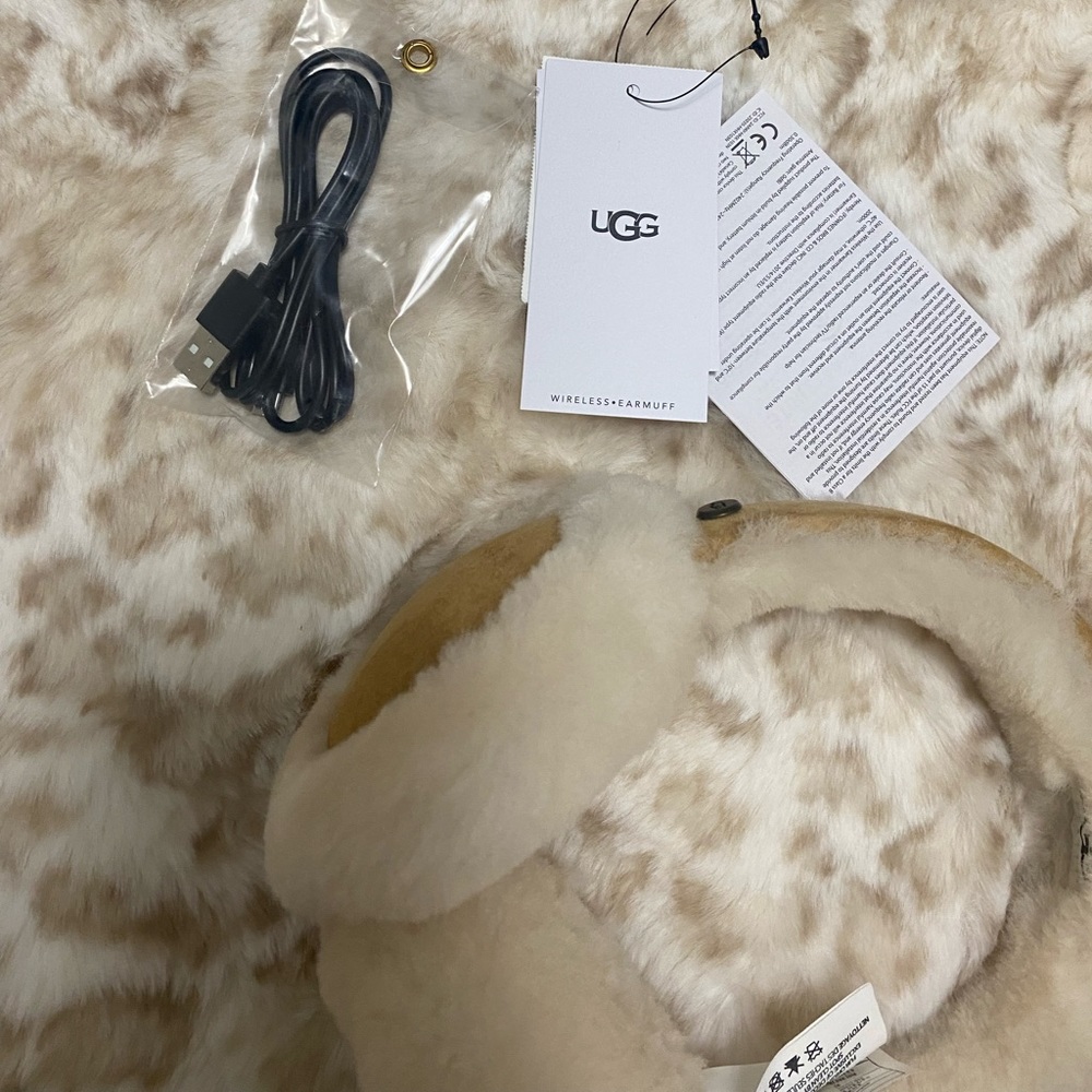 wireless ugg earmuffs
